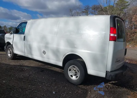 2019 Chevrolet Express 2500 Work Van from USA, damaged, VIN 1GCWGBFP0K1147633